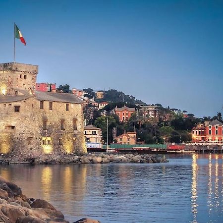 Portofino - Appartamento Vista Mare - Rooftop Terrazzo - In Centro Citta - Free Wifi Rapallo Kültér fotó
